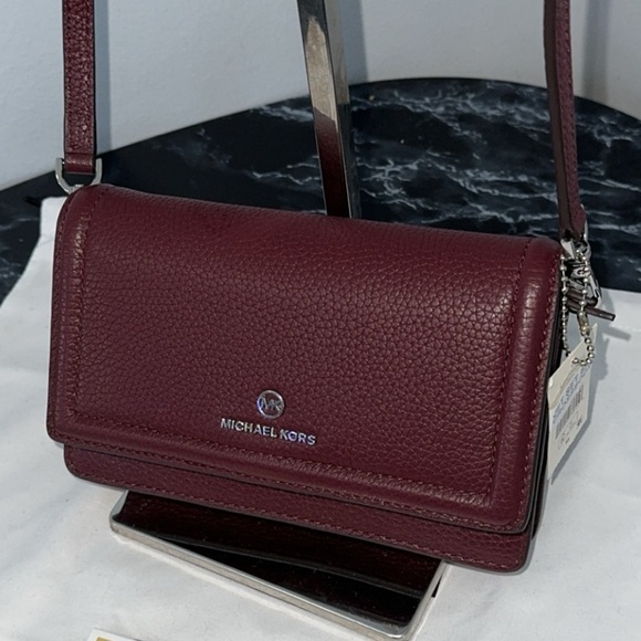 MICHAEL KORS Charm Small Phone Crossbody Bag Berry Red AUTHENTIC Minor Defect - Picture 7 of 14
